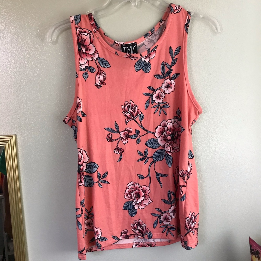 Women’s Medium Soft Shirt